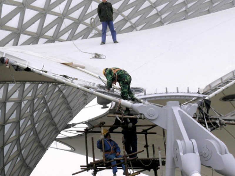 球場膜結(jié)構(gòu)之開合結(jié)構(gòu)屋頂受力特點(diǎn)分析